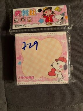 Peanuts Snoopy Pink and Red Heart Memo Pad